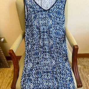 Women’s sleeveless shift dress, soft stretchy Cotten, size 1X, great condition!